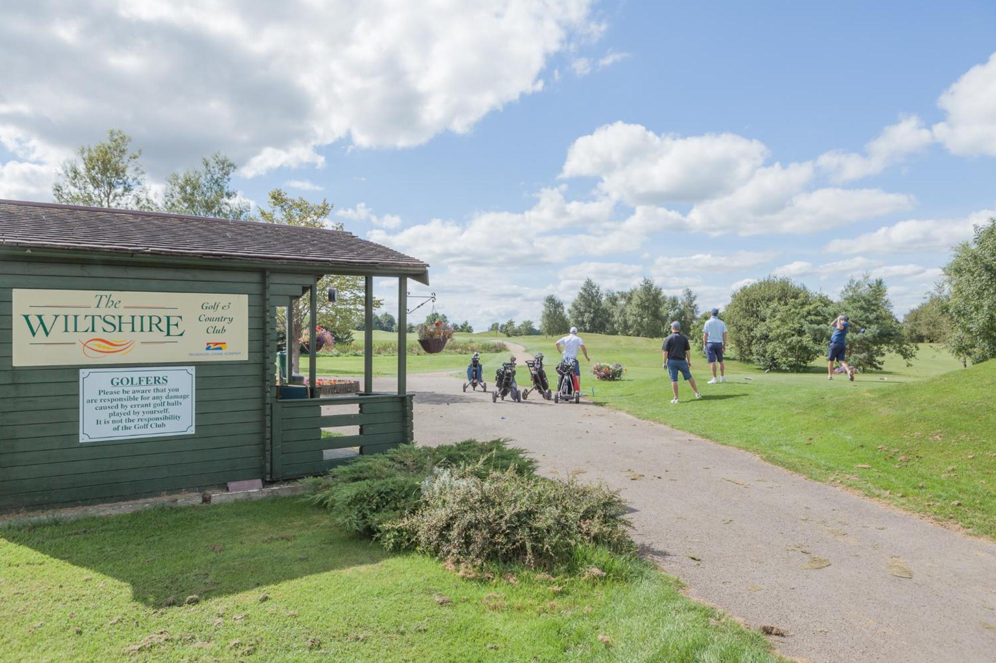 The Wiltshire Hotel, Golf And Leisure Resort سويندون المظهر الخارجي الصورة